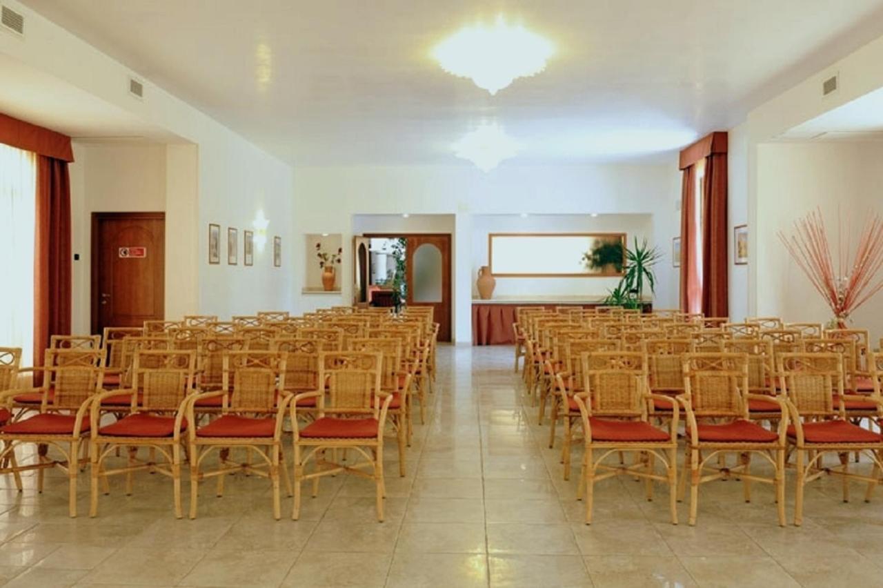 מרטינה פרנקה Hotel Villa Rosa מראה חיצוני תמונה