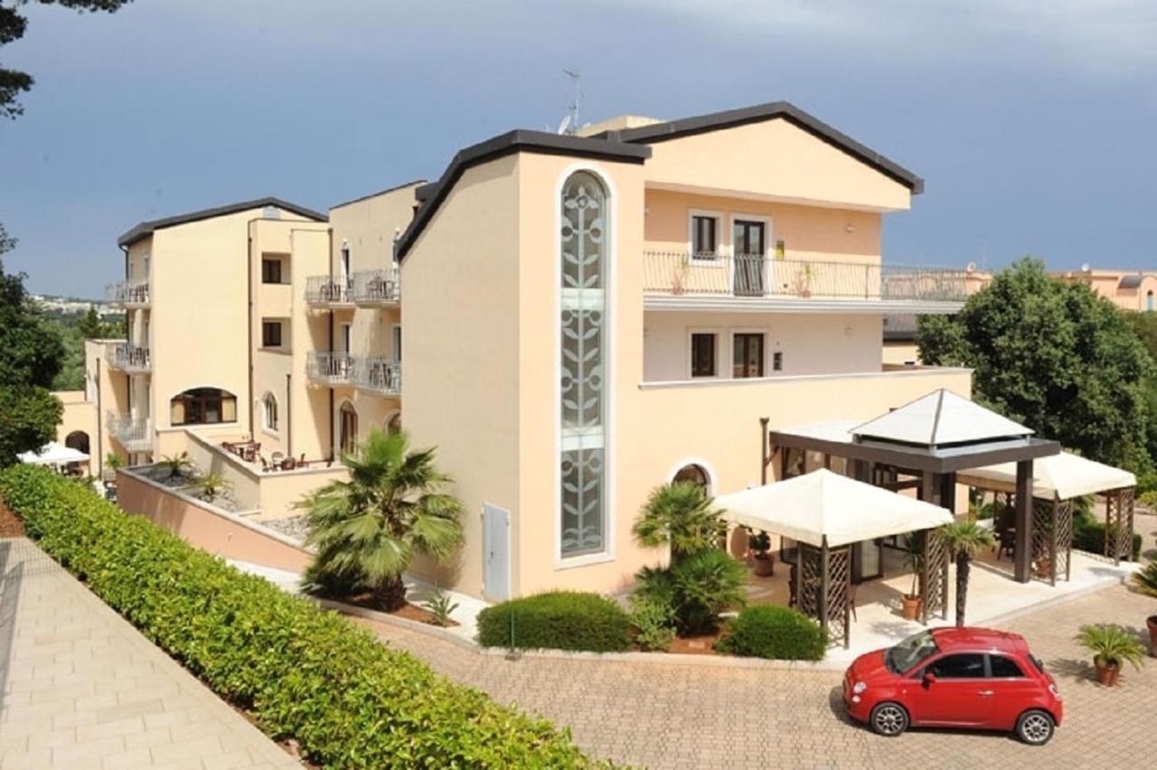 מרטינה פרנקה Hotel Villa Rosa מראה חיצוני תמונה
