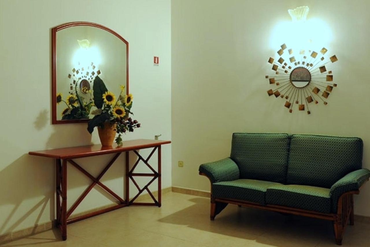 מרטינה פרנקה Hotel Villa Rosa מראה חיצוני תמונה